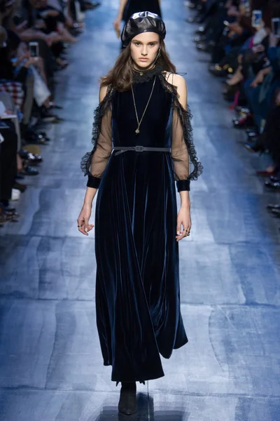 Look 58